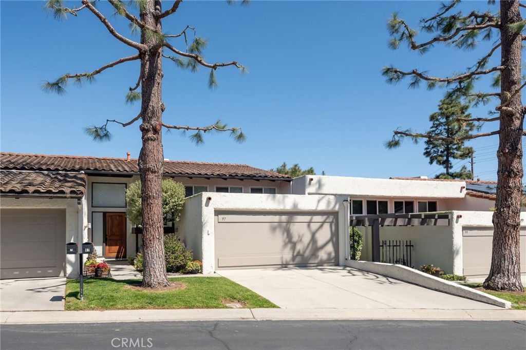 97 Cypress Way Rolling Hills Estates, CA 90274 - Photo 1 of 26 Front of unit from street.