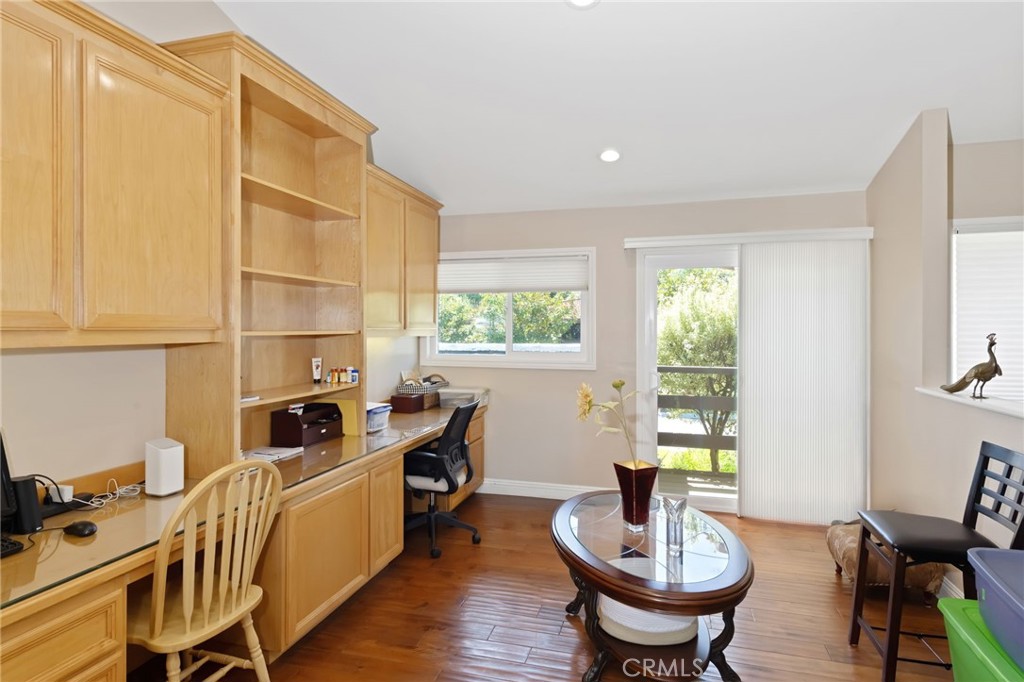 97 Cypress Way Rolling Hills Estates, CA 90274 - Photo 17 of 26 Large office