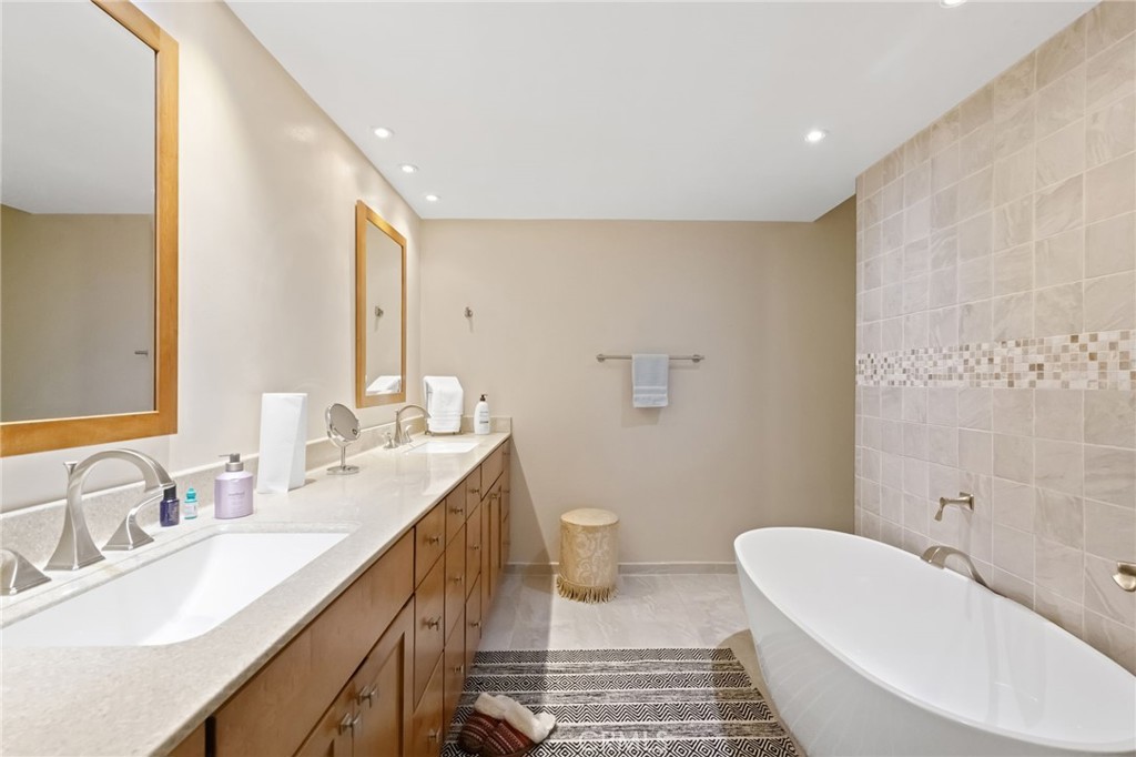 97 Cypress Way Rolling Hills Estates, CA 90274 - Photo 23 of 26