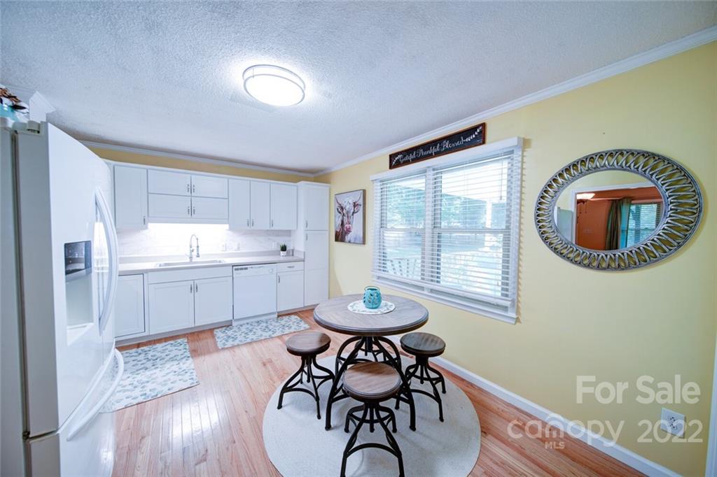 2810 McLendon Road Matthews, NC 28104 - Photo 8 of 33 Gallery Image 8