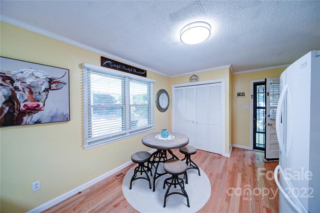 2810 McLendon Road Matthews, NC 28104 - Photo 9 of 33 Gallery Image 9