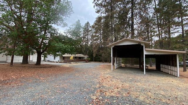 1740 Summit Loop Grants Pass, OR 97527 - Photo 28 of 39 FRONT VIEW OF BARN