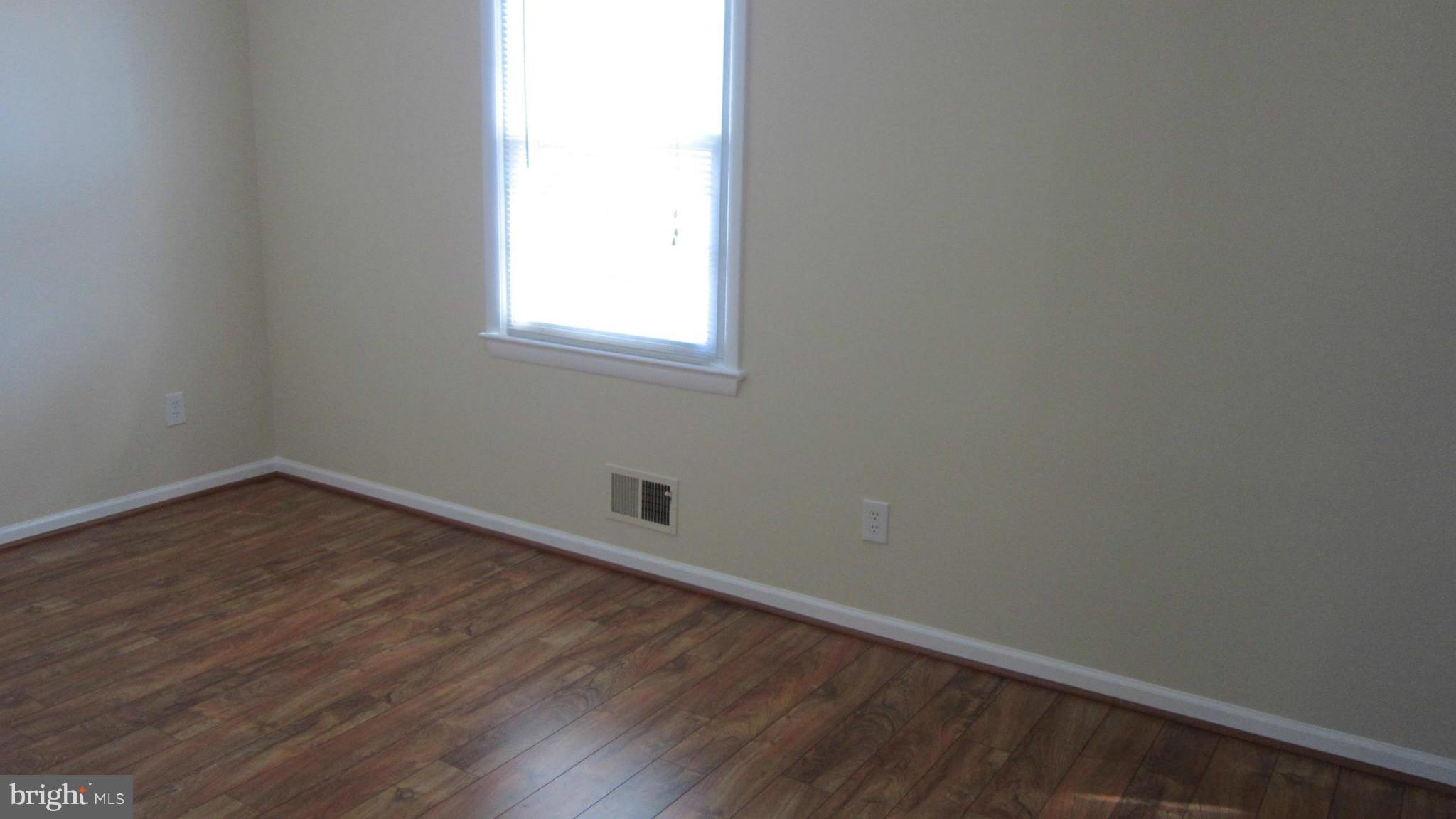 17124 Whites Road Poolesville, MD 20837 - Photo 12 of 17 Bedroom #2