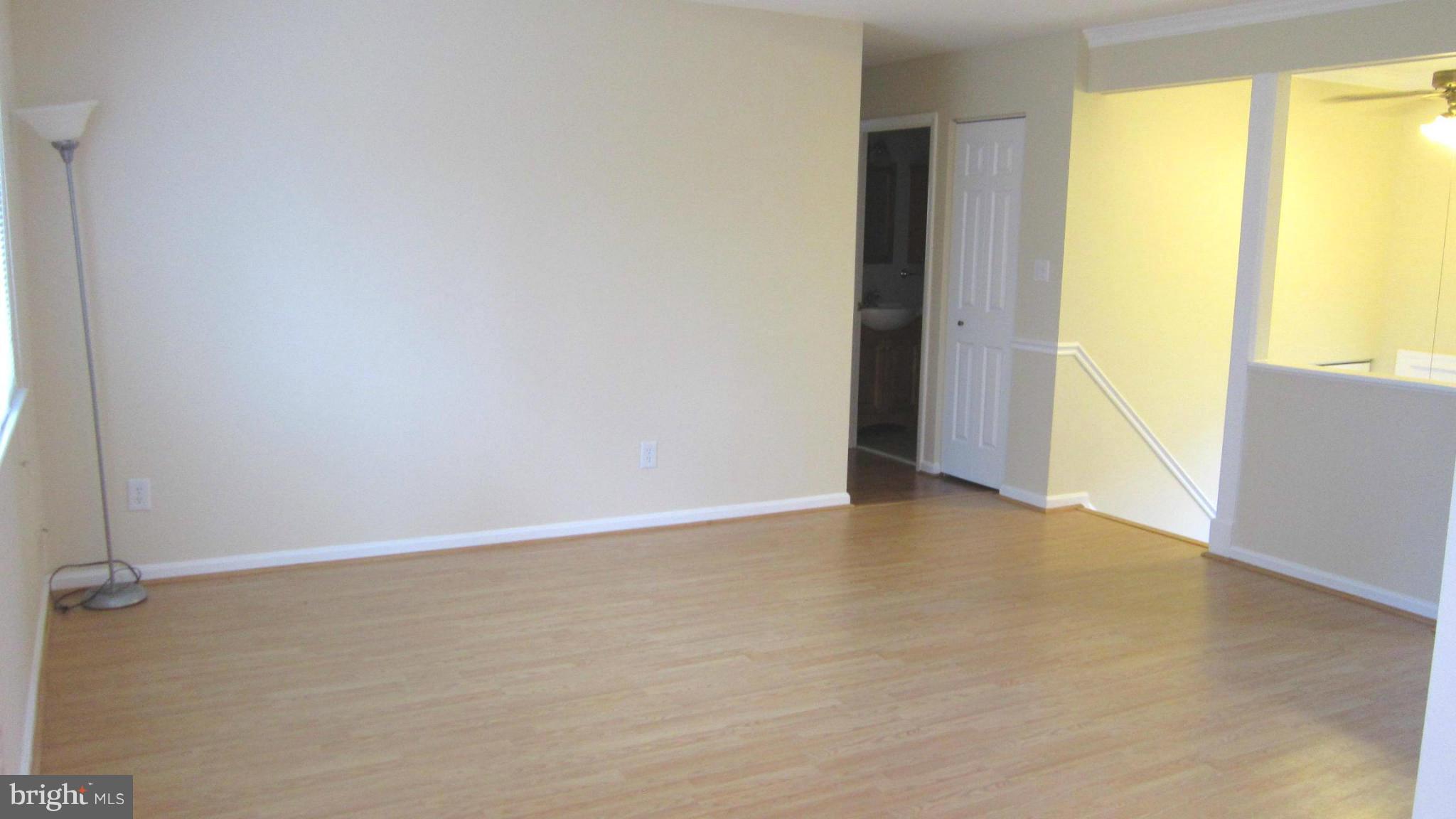 17124 Whites Road Poolesville, MD 20837 - Photo 3 of 17 Living Room View