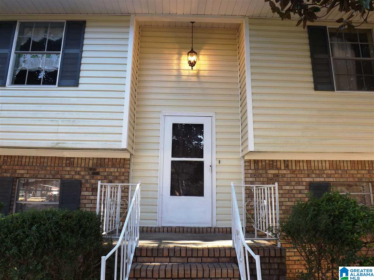 1233 26th Avenue North Bessemer, AL 35023 - Photo 2 of 25