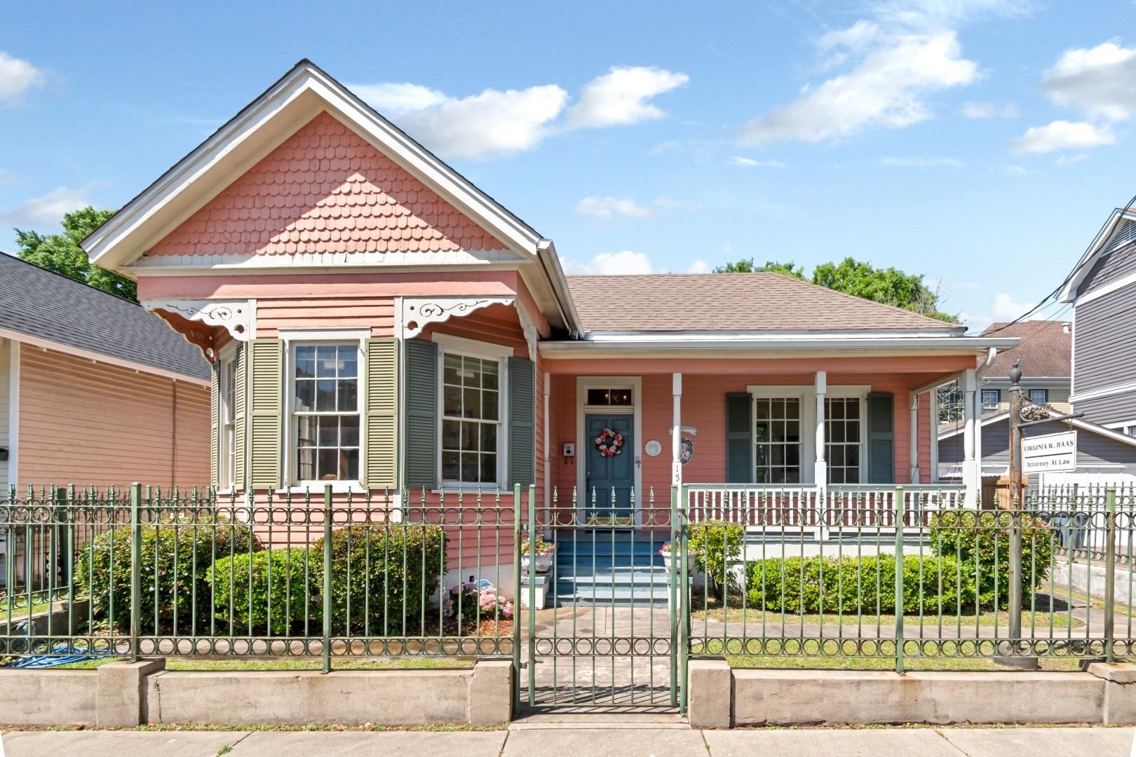 154 South Lawrence Street Mobile, AL 36602 - Photo 1 of 30