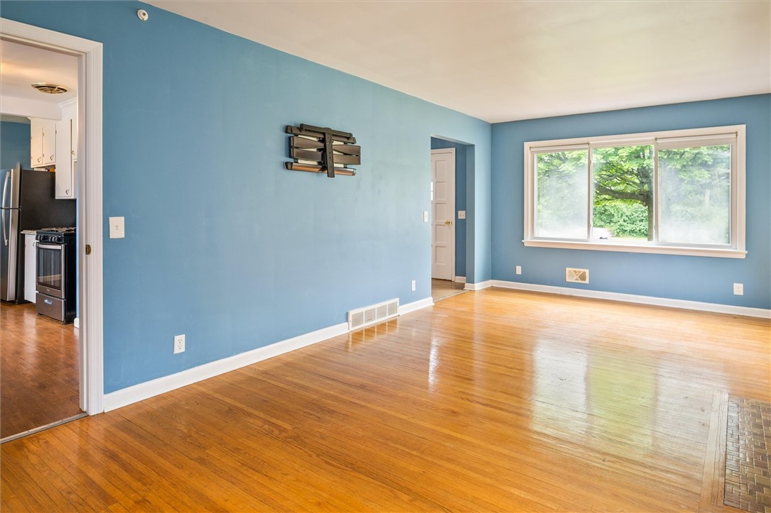 459 Latona Road Greece, NY 14626 - Photo 11 of 50