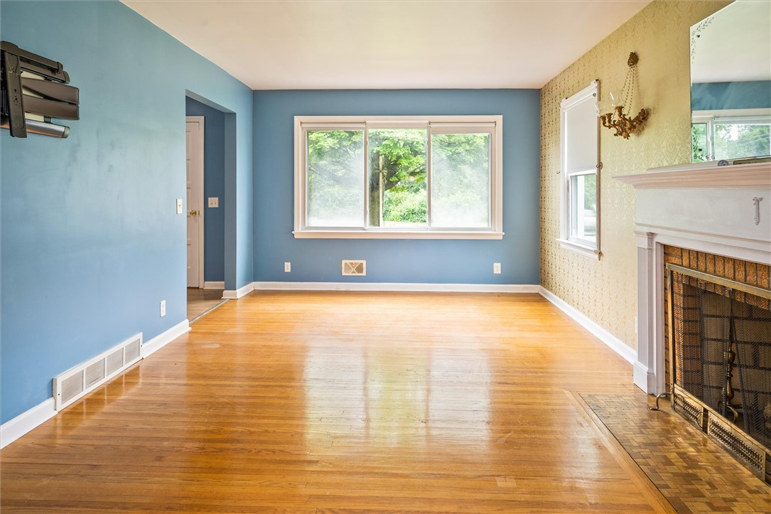 459 Latona Road Greece, NY 14626 - Photo 13 of 50