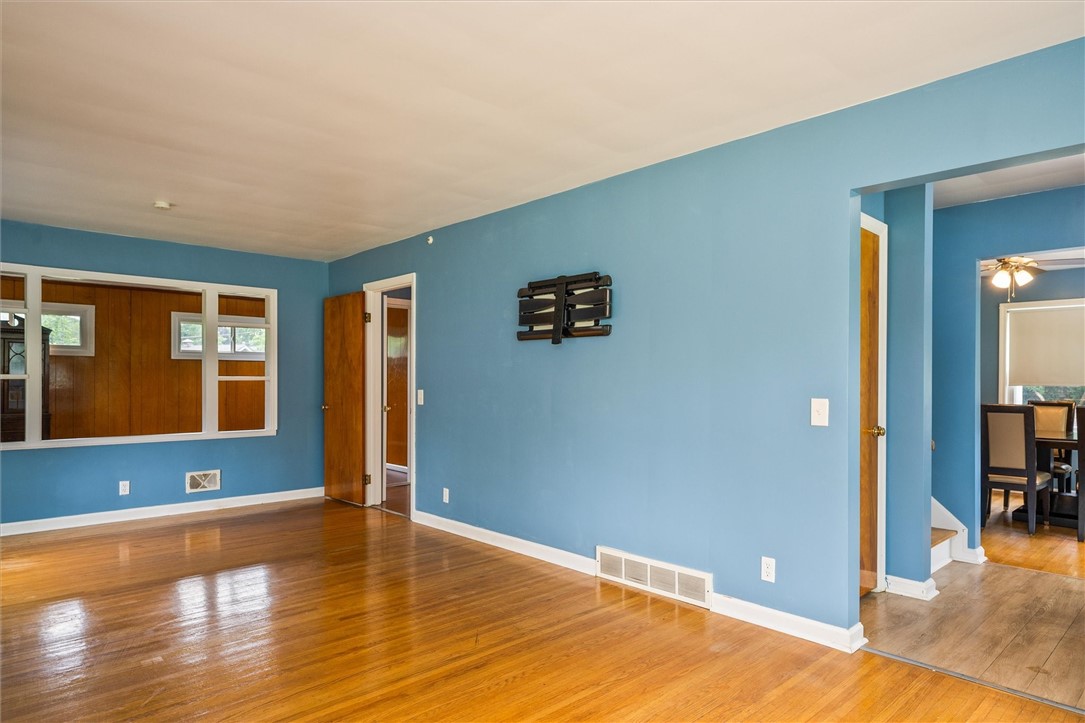 459 Latona Road Greece, NY 14626 - Photo 9 of 50