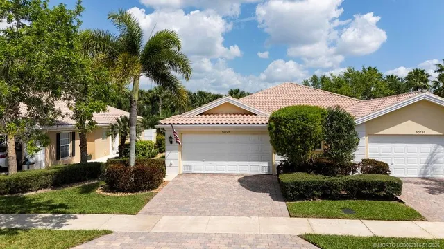$309,000 | 10725 Southwest Hartwick Drive, Port St. Lucie, FL 34987