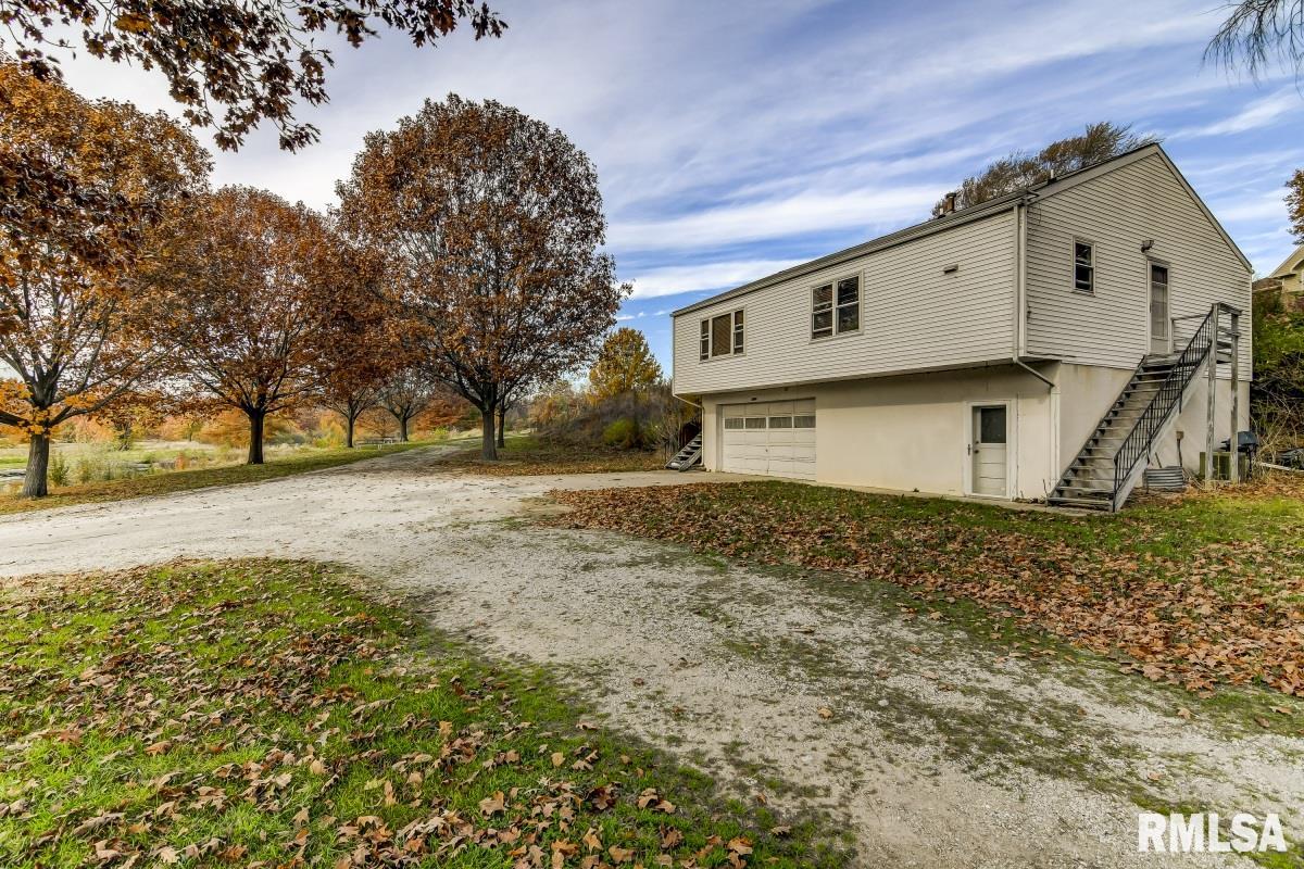 2802 West Jefferson Street Springfield, IL 62702 - Photo 28 of 50
