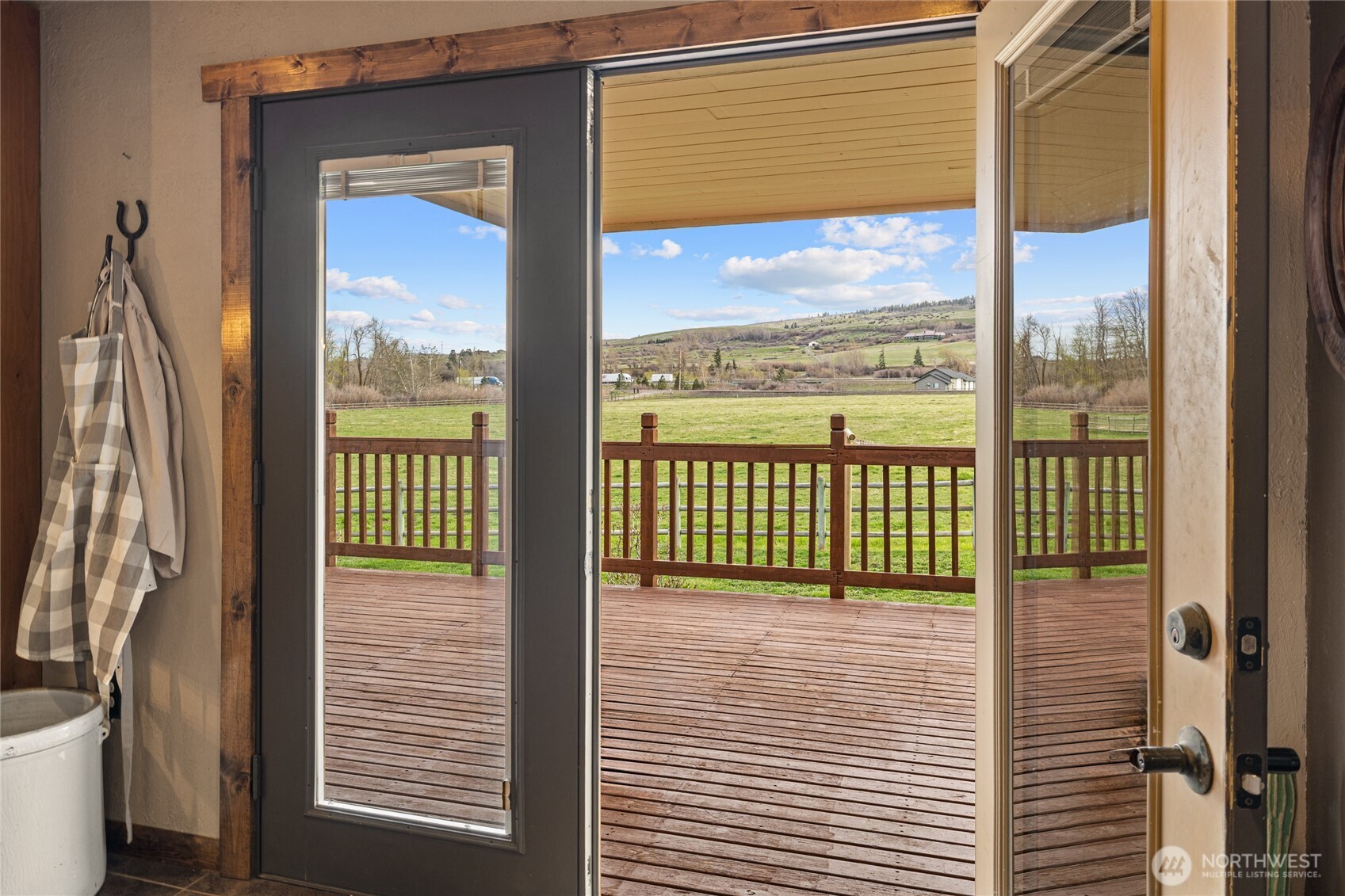 3661 East Taneum Road Thorp, WA 98946 - Photo 9 of 39 Gallery Image 9