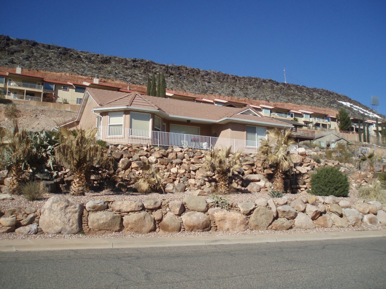 602 West 150 S Circle St. George, UT 84770 - Photo 1 of 1 Front