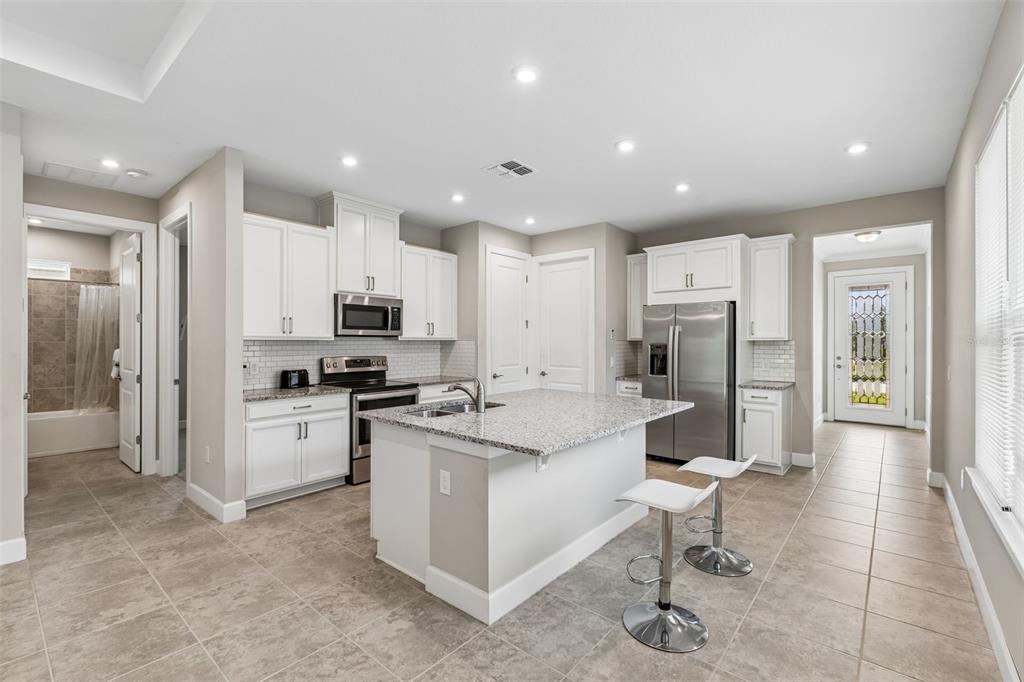2159 Palm Tree Drive Kissimmee, FL 34759 - Photo 13 of 50