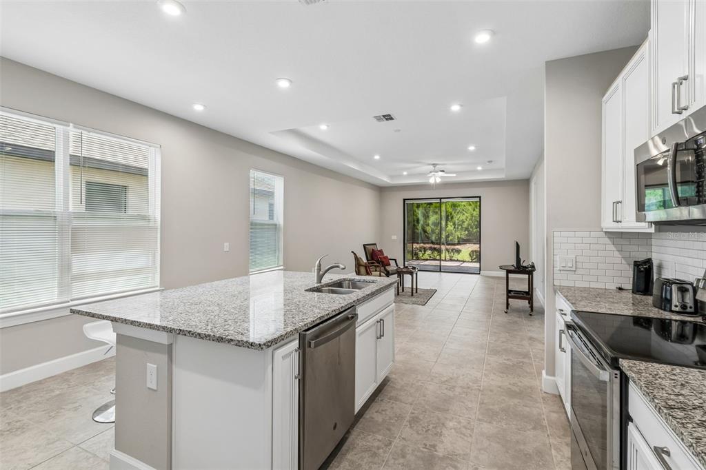 2159 Palm Tree Drive Kissimmee, FL 34759 - Photo 8 of 50