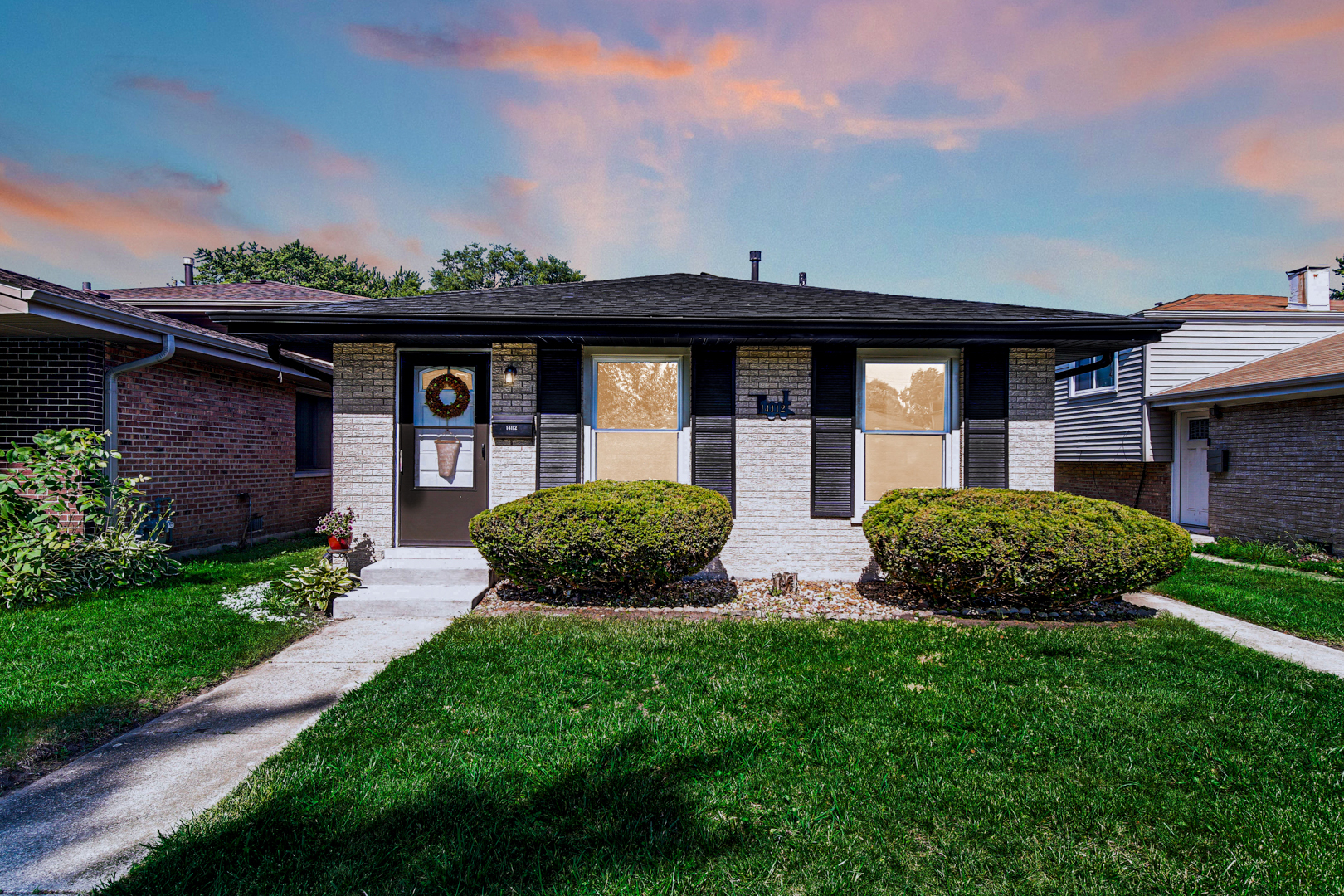 14112 South Hoxie Ave  