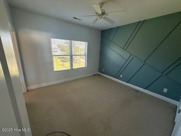 $3,500 | 120 Hugh Edens Lane, Unit B, Hampstead, NC 28443