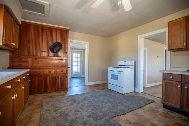 $795,000 | 10385 North Rock City Road, Leaf River, IL 61047