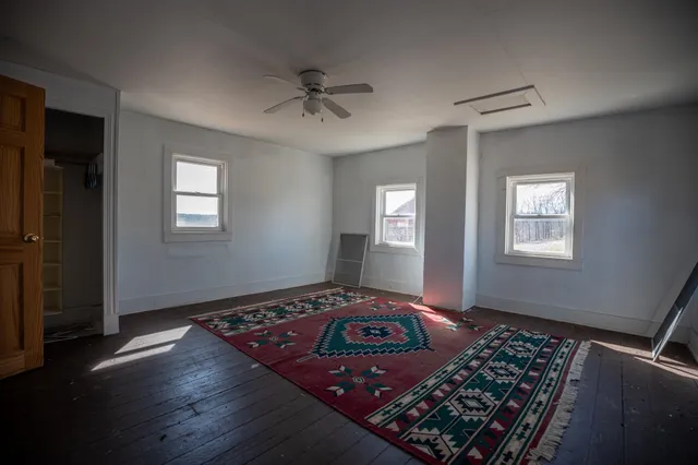 $795,000 | 10385 North Rock City Road, Leaf River, IL 61047