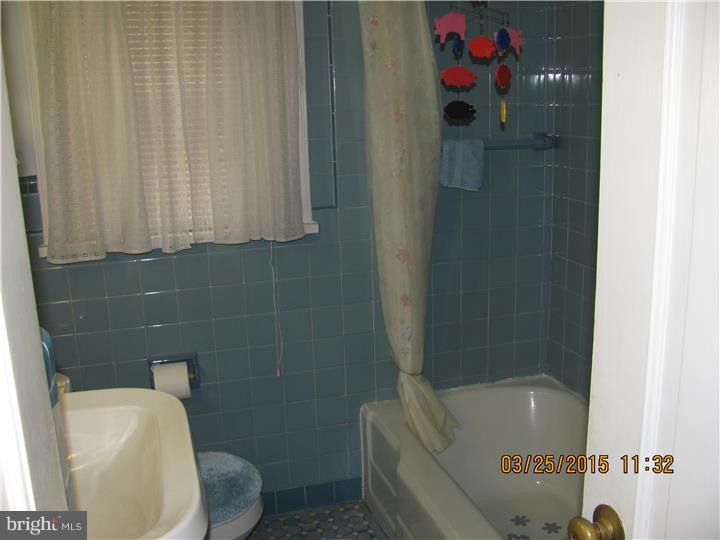 353 California Road Quakertown, PA 18951 - Photo 9 of 13 Bathroom