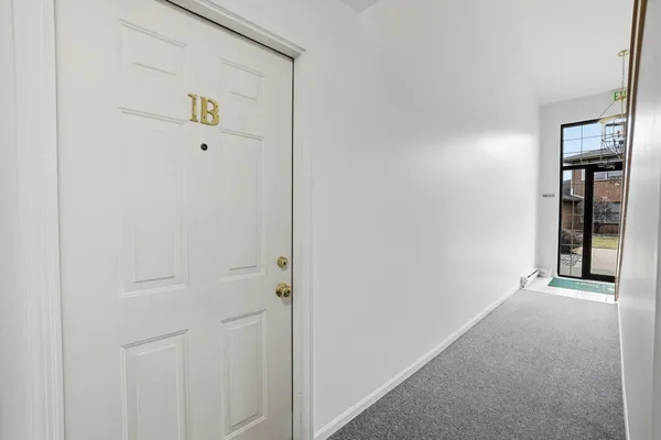 $210,000 | 9735 Wildwood Court, Unit 1B, Highland, IN 46322