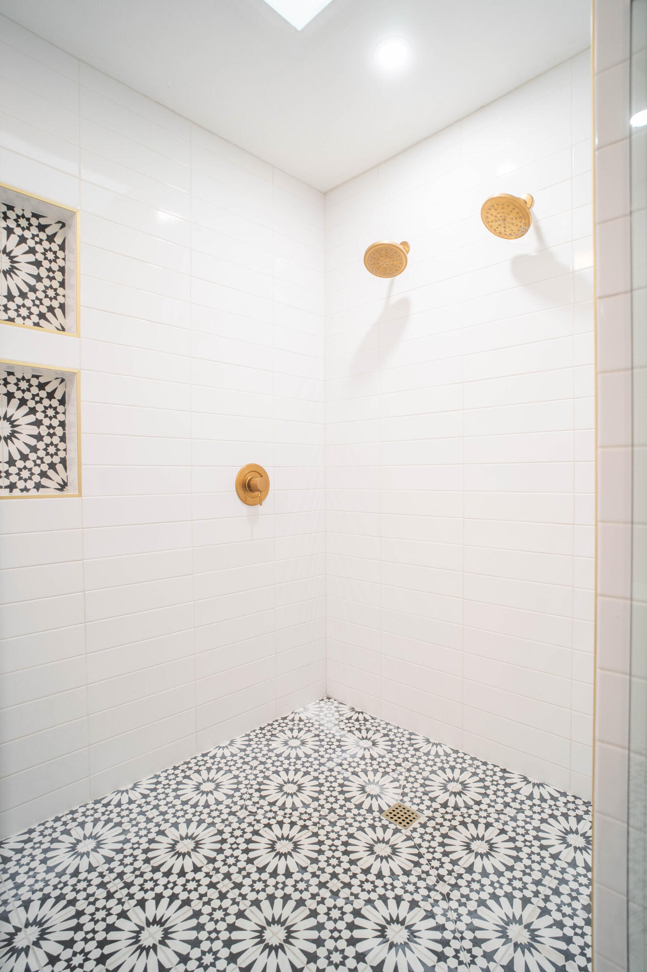 45705 Pawnee Road Indian Wells, CA 92210 - Photo 33 of 59 a view of a wooden floor