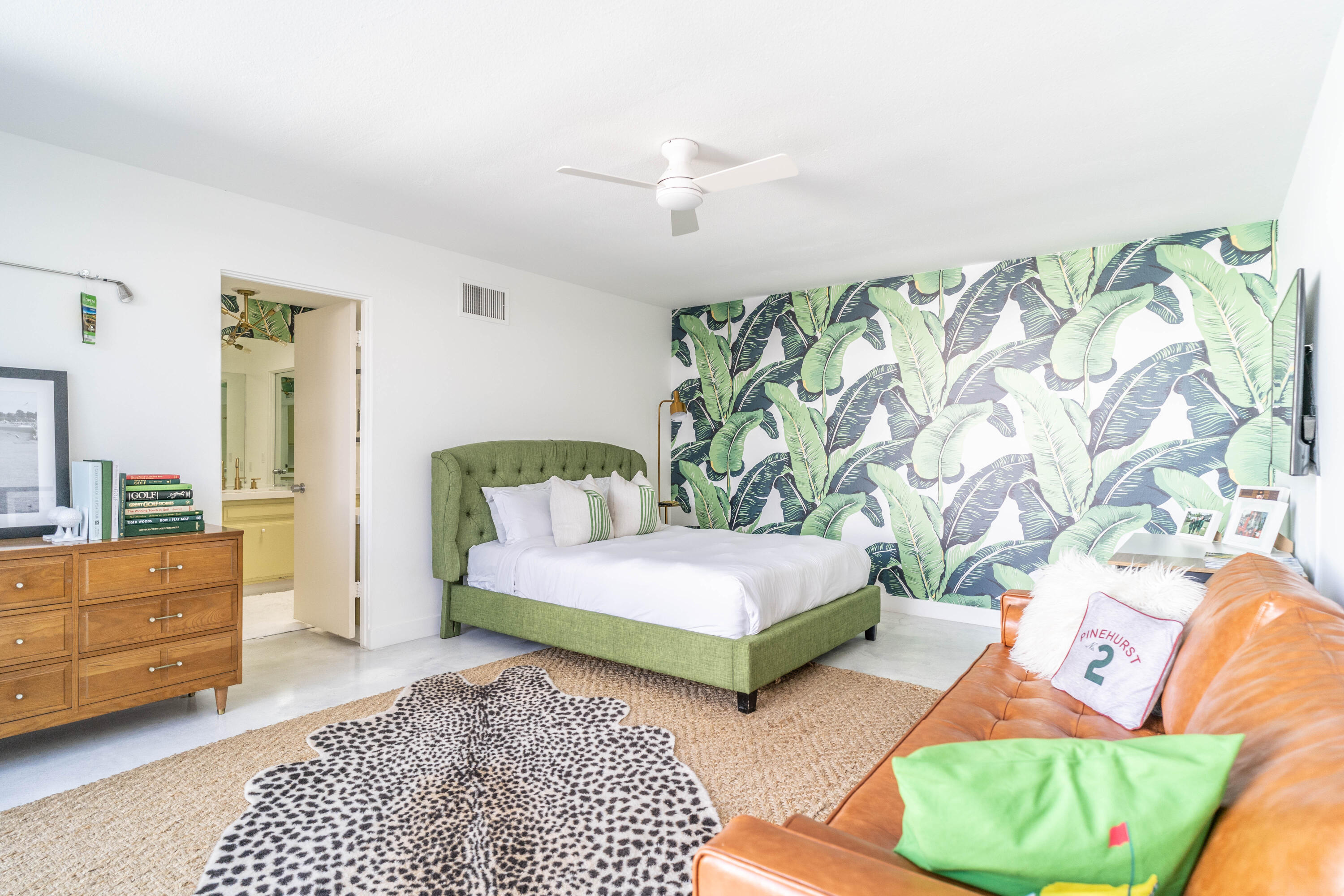 45705 Pawnee Road Indian Wells, CA 92210 - Photo 35 of 59 a bedroom with a bed and a couch