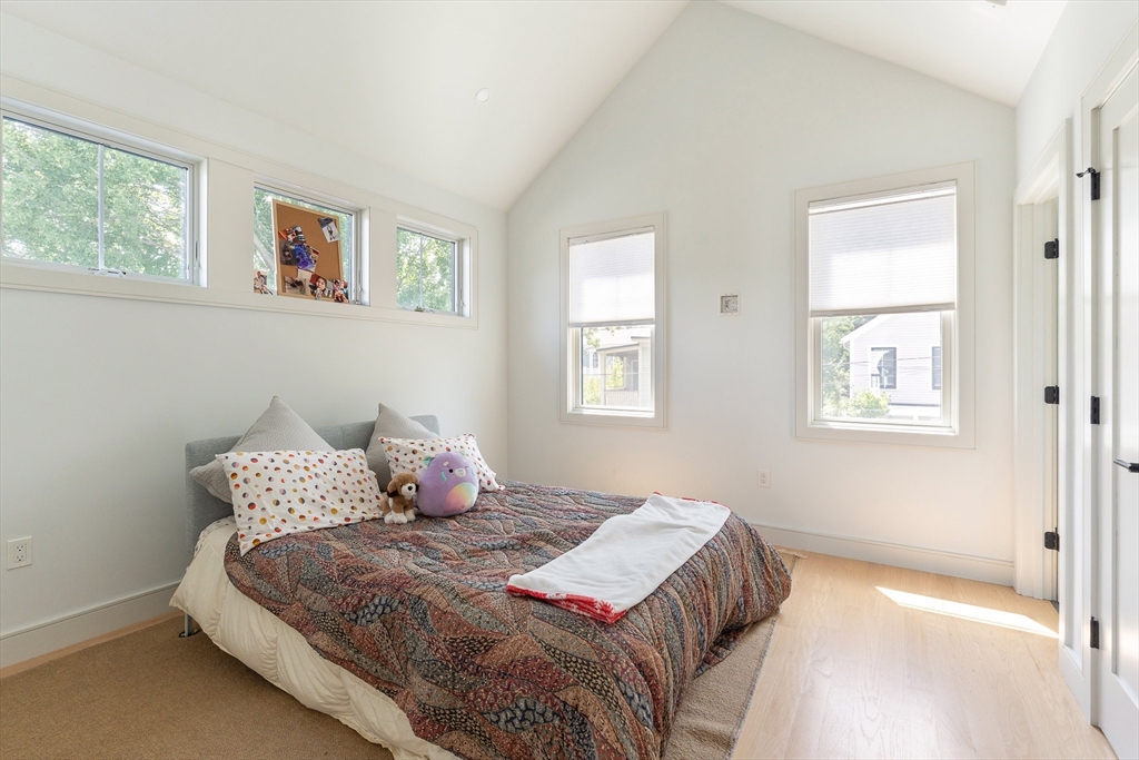 9 Jackson Street, Unit 9 Cambridge, MA 02140 - Photo 13 of 33