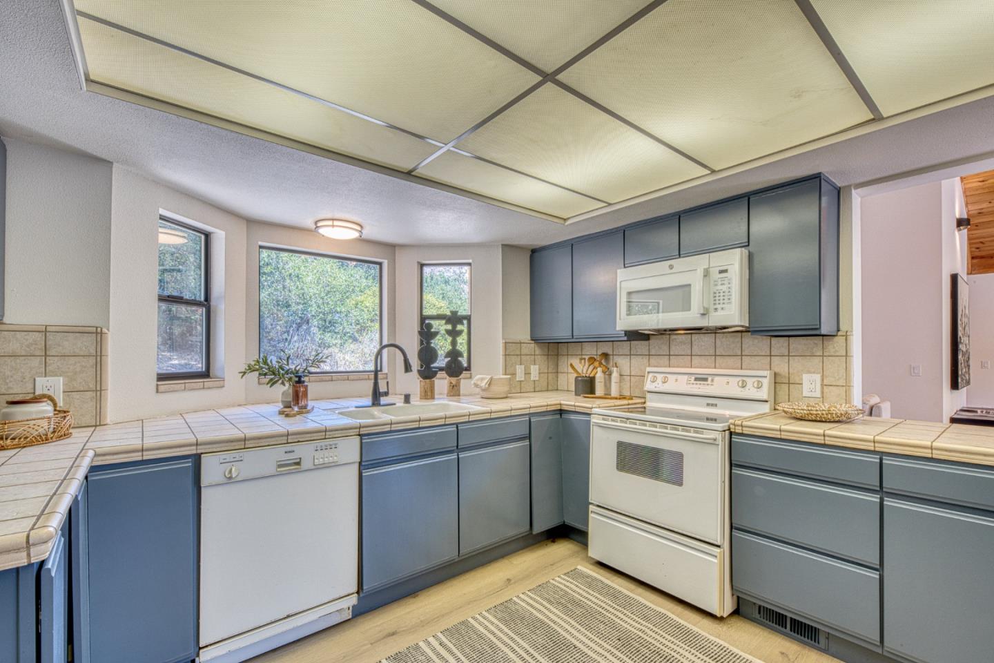 186 San Benancio Road Salinas, CA 93908 - Photo 13 of 41 Gallery Image 13