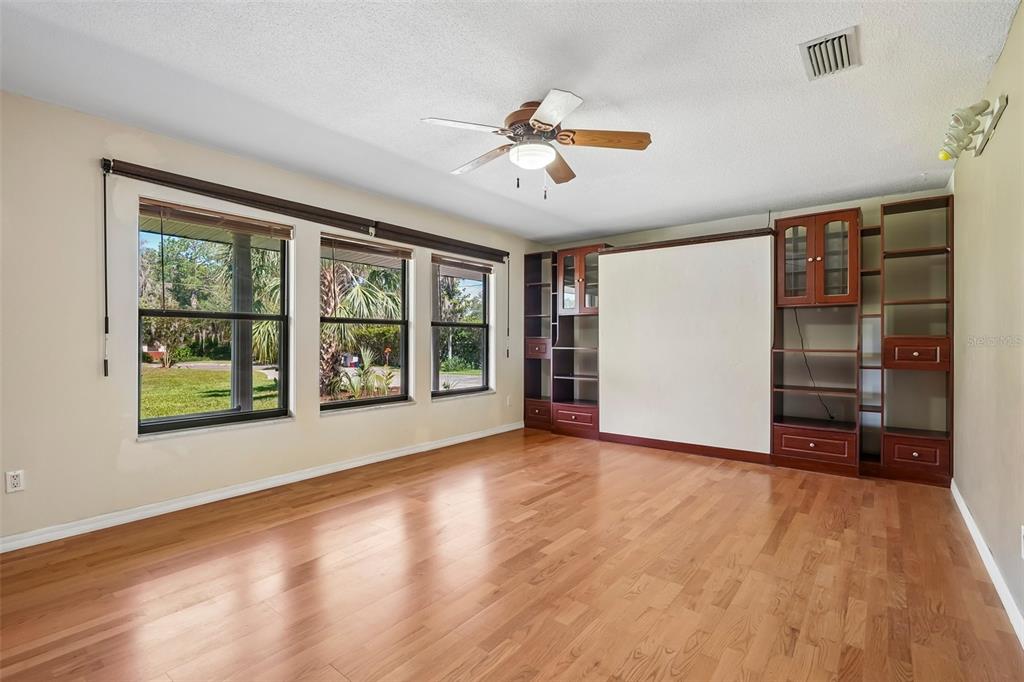 6827 Southwest 35th Way Gainesville, FL 32608 - Photo 14 of 51