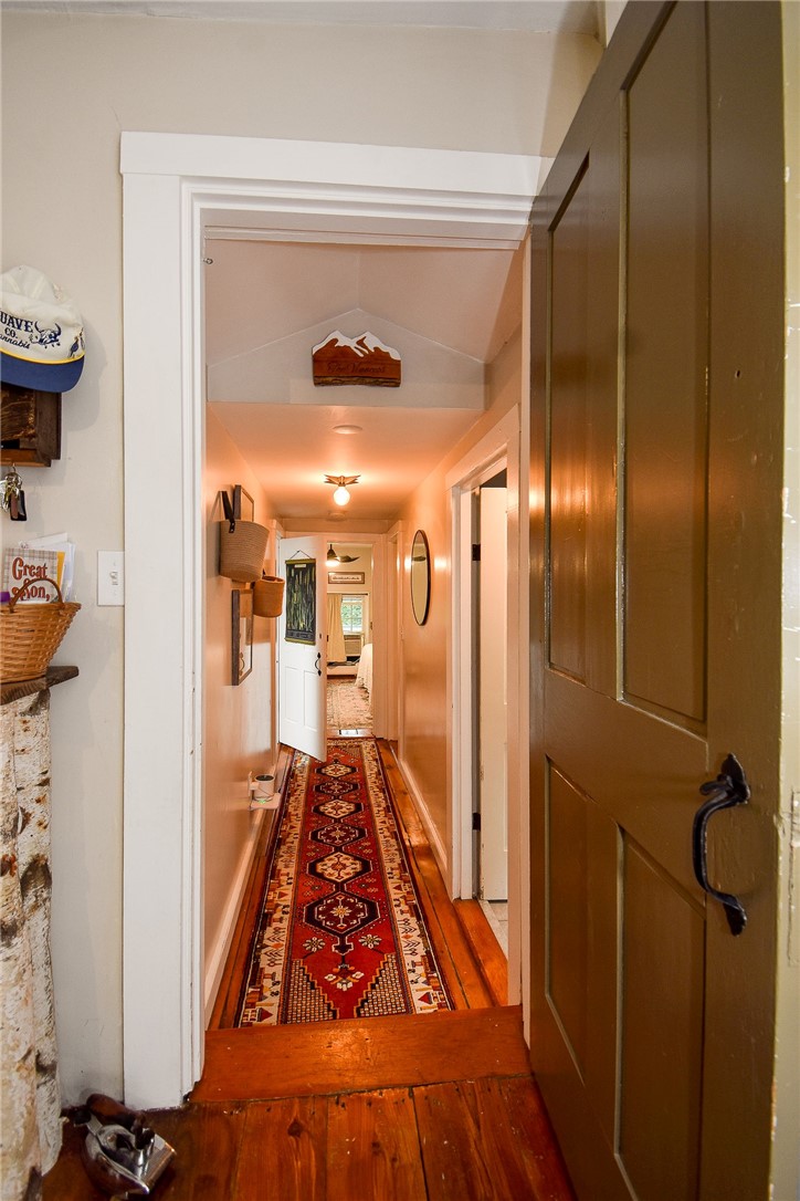 195 Town Farm Road Coventry, RI 02816 - Photo 26 of 47 2nd floor hall