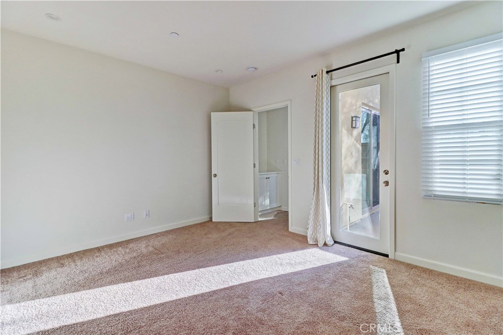 158 Falcon Irvine, CA 92618 - Photo 25 of 49