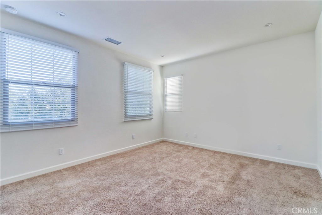 158 Falcon Irvine, CA 92618 - Photo 31 of 49