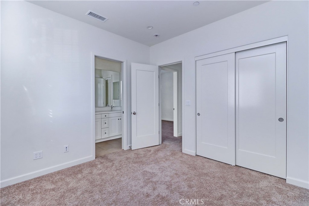 158 Falcon Irvine, CA 92618 - Photo 42 of 49