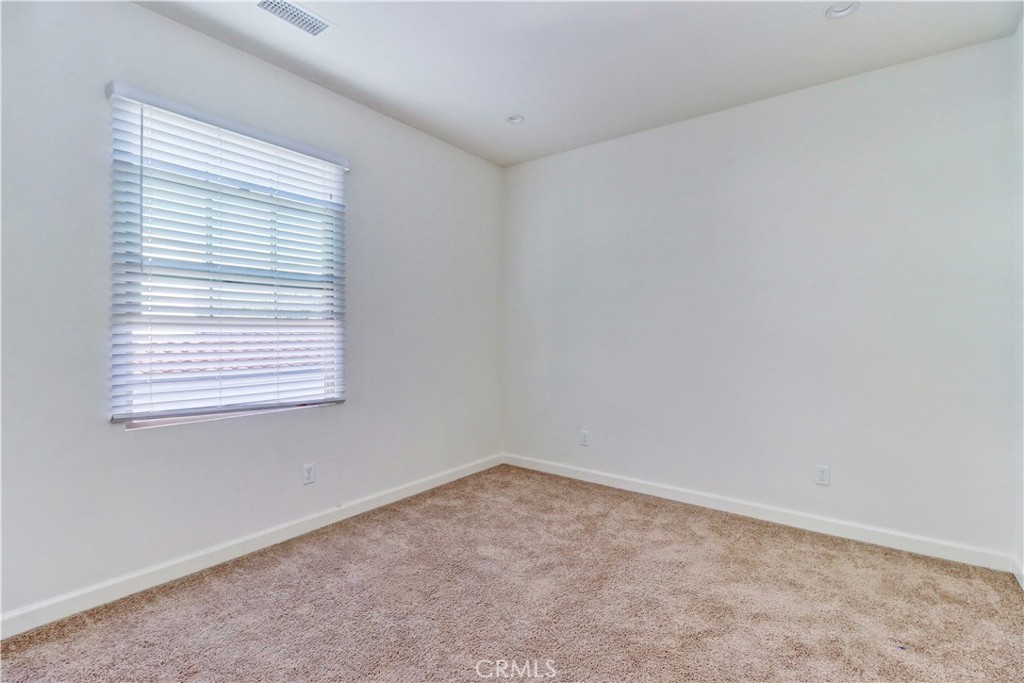 158 Falcon Irvine, CA 92618 - Photo 46 of 49