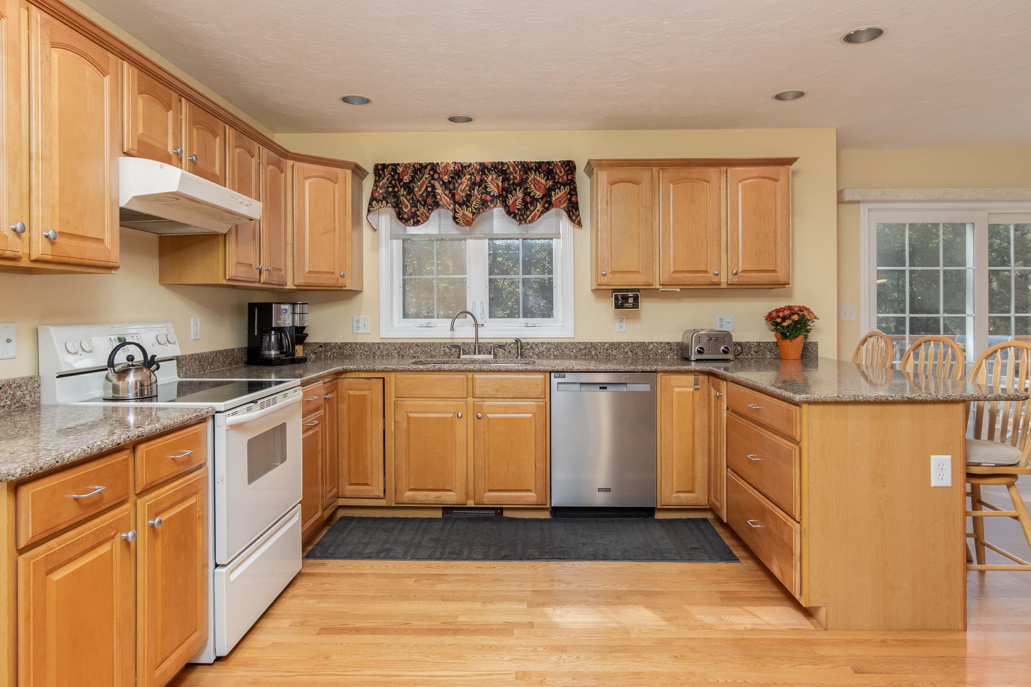 104 North Mason Road Brookline, NH 03033 - Photo 16 of 60