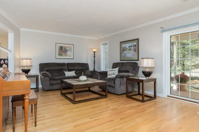 $729,900 | 104 North Mason Road, Brookline, NH 03033