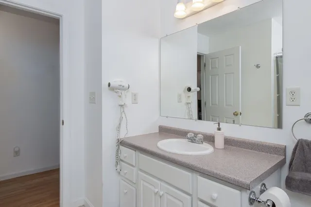 $729,900 | 104 North Mason Road, Brookline, NH 03033