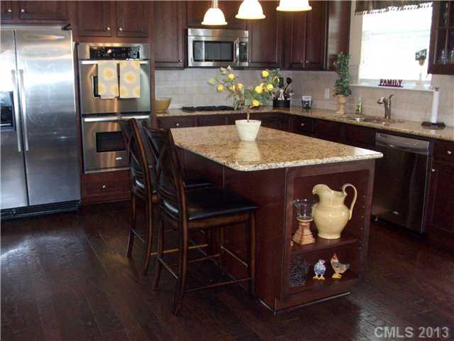 1714 Sutters Mill Way Fort Mill, SC 29708 - Photo 4 of 15