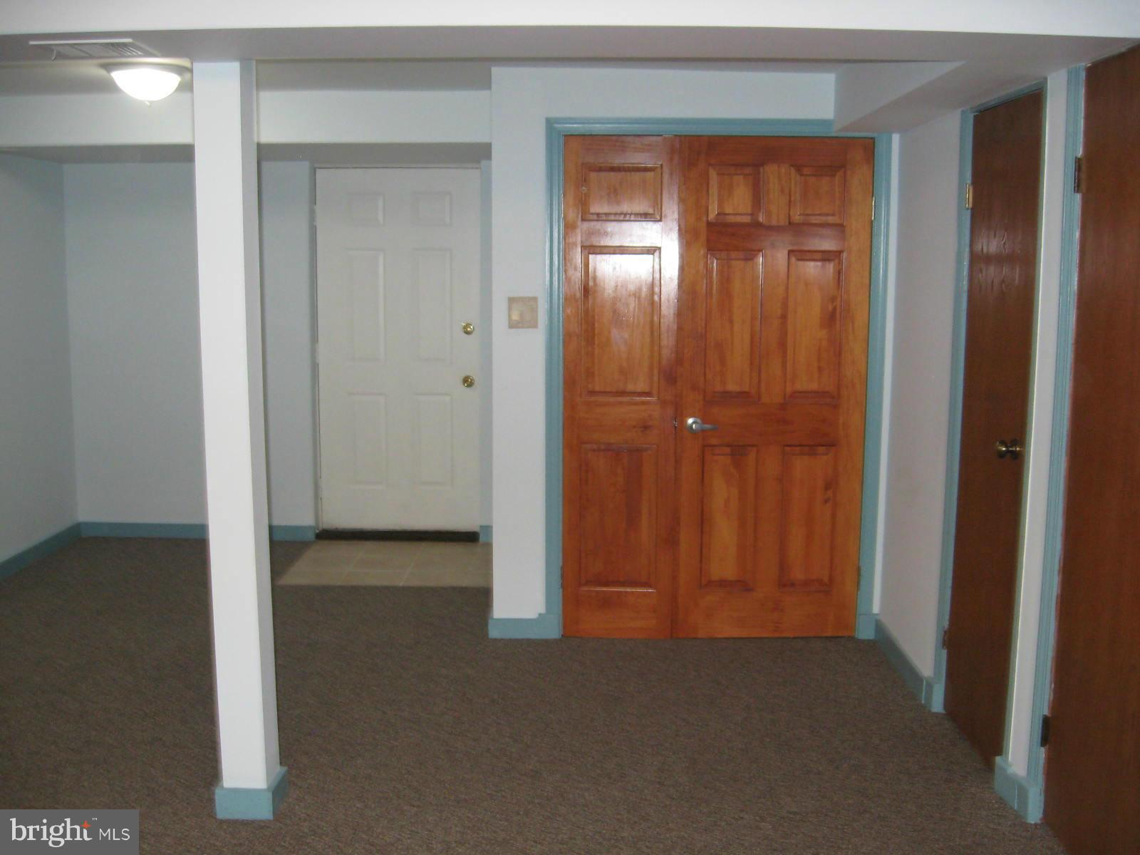 3508 Blue Coat Road Baltimore, MD 21236 - Photo 22 of 27 Family Room