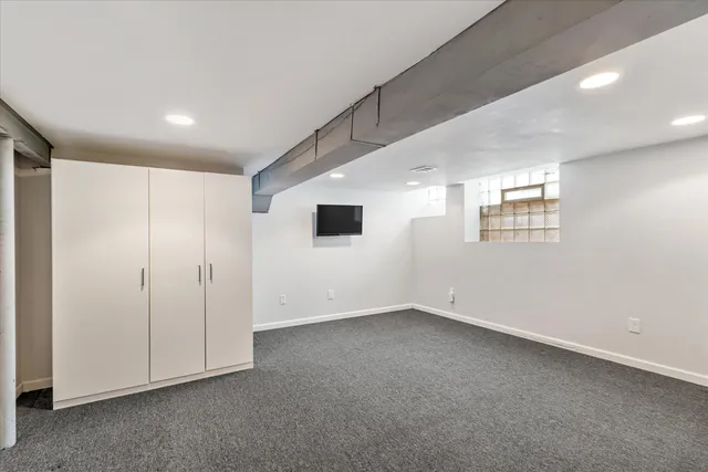 $349,500 | 10431 Oneida Boulevard, Oak Park, MI 48237