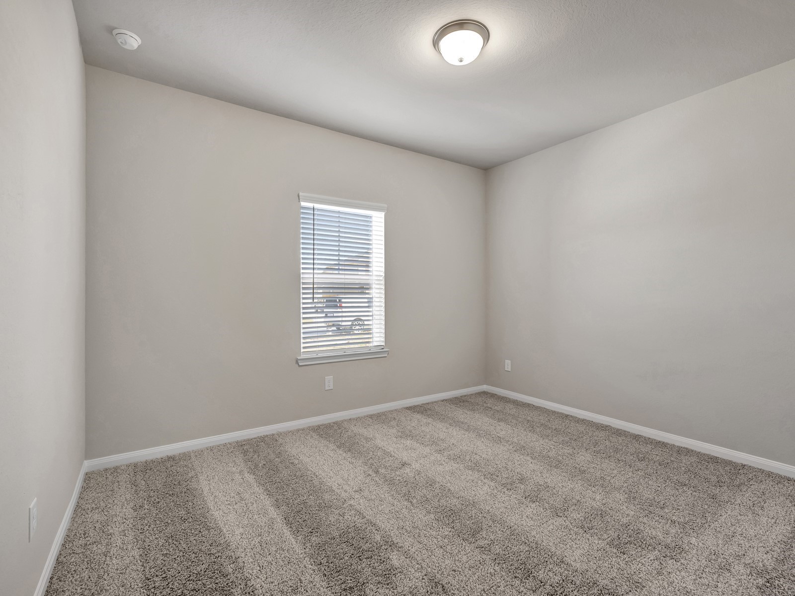 1681 Hopson Ranch Drive Conroe, TX 77301 - Photo 25 of 32 Photo is not of the actual home, but is an inspirational photo of builder’s model home and may depict options, furnishings, and/or decorator features that are not included