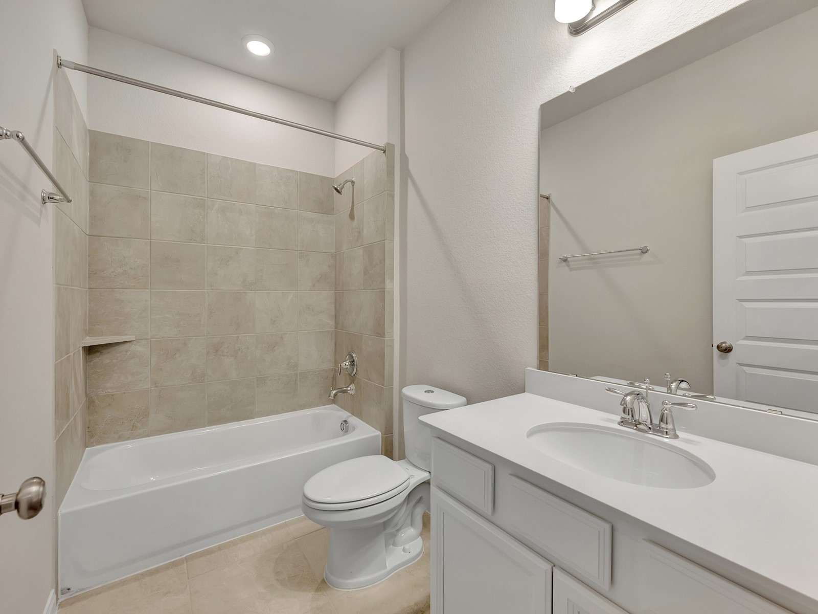 1681 Hopson Ranch Drive Conroe, TX 77301 - Photo 27 of 32 Photo is not of the actual home, but is an inspirational photo of builder’s model home and may depict options, furnishings, and/or decorator features that are not included