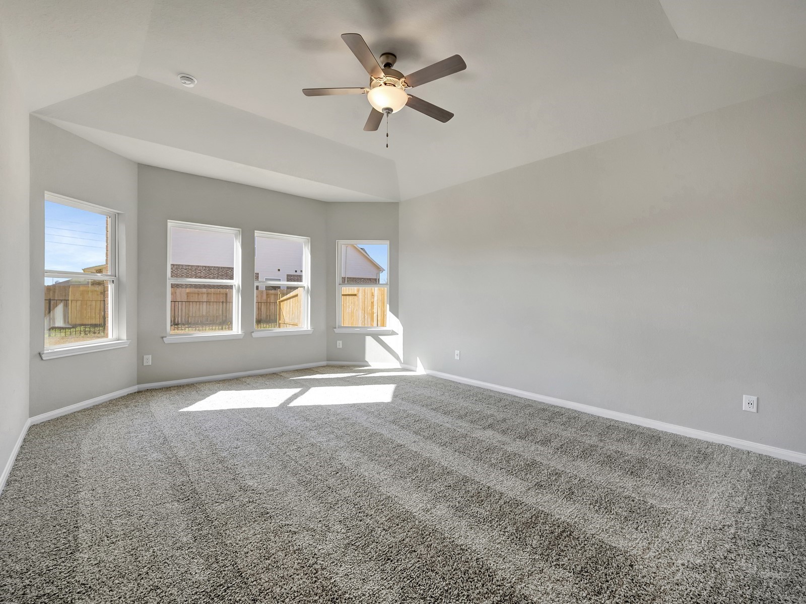 1681 Hopson Ranch Drive Conroe, TX 77301 - Photo 9 of 32 Photo is not of the actual home, but is an inspirational photo of builder’s model home and may depict options, furnishings, and/or decorator features that are not included