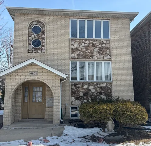 $1,900 | 4801 South Kolin Avenue, Unit 2, Chicago, IL 60632