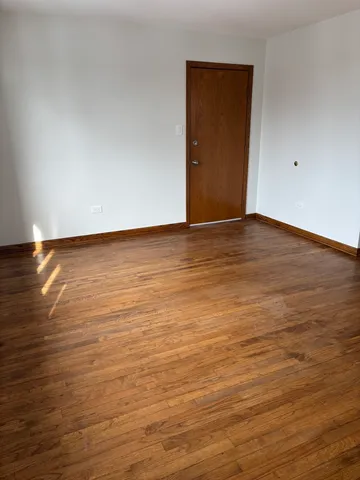 $1,900 | 4801 South Kolin Avenue, Unit 2, Chicago, IL 60632