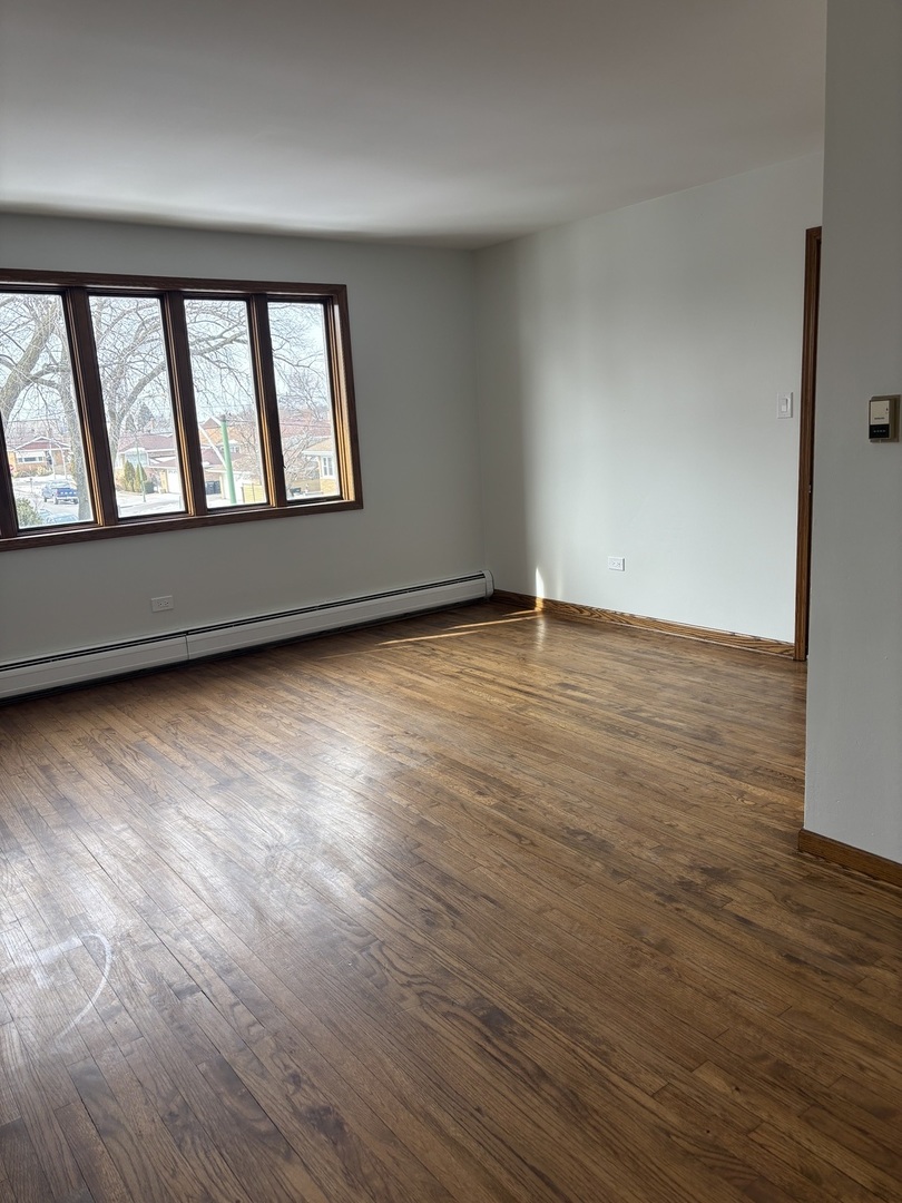 4801 South Kolin Avenue, Unit 2 Chicago, IL 60632 - Photo 3 of 24