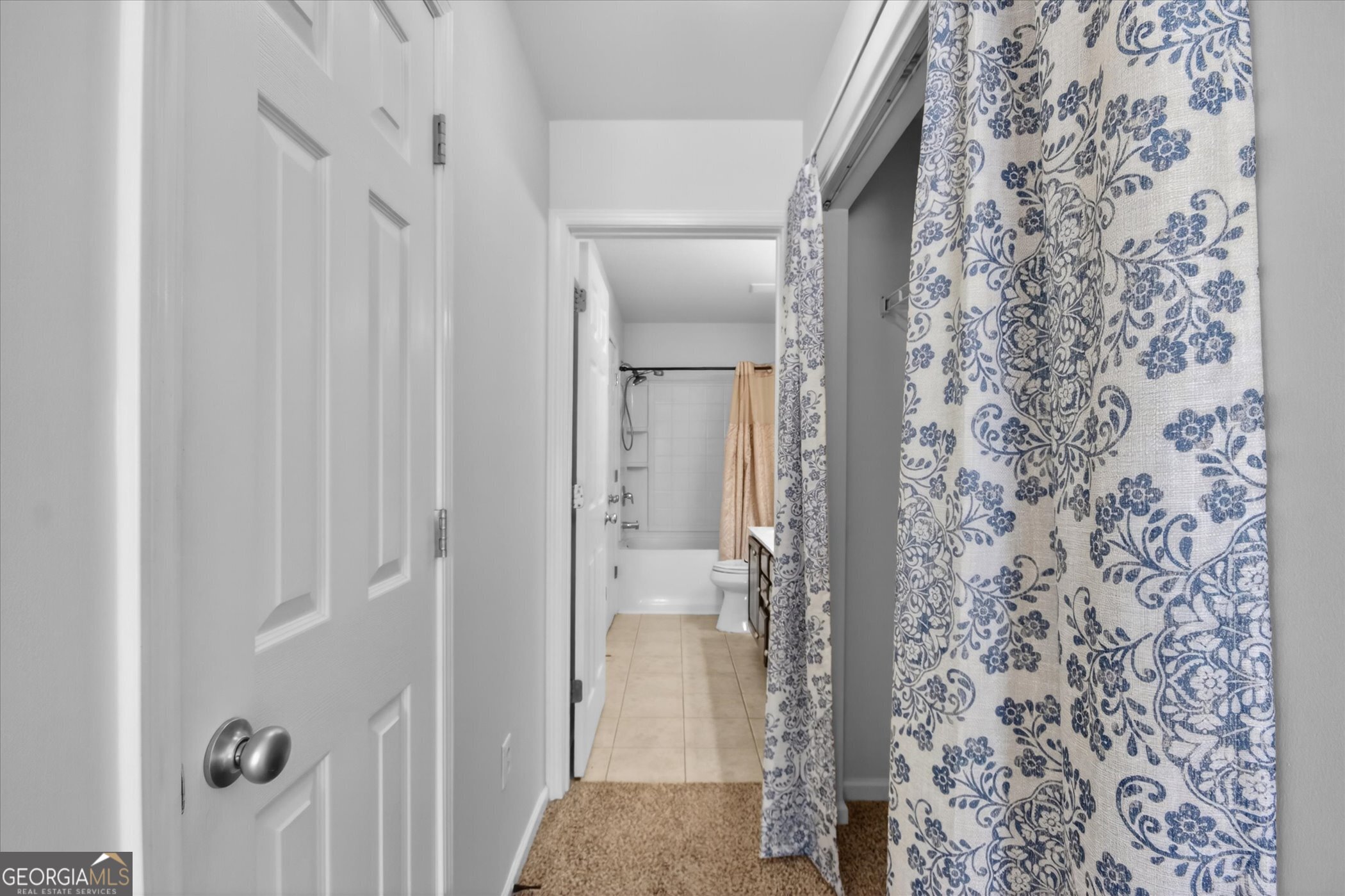 172 Sonata Circle Pooler, GA 31322 - Photo 42 of 85 a bathroom with a shower and a toilet