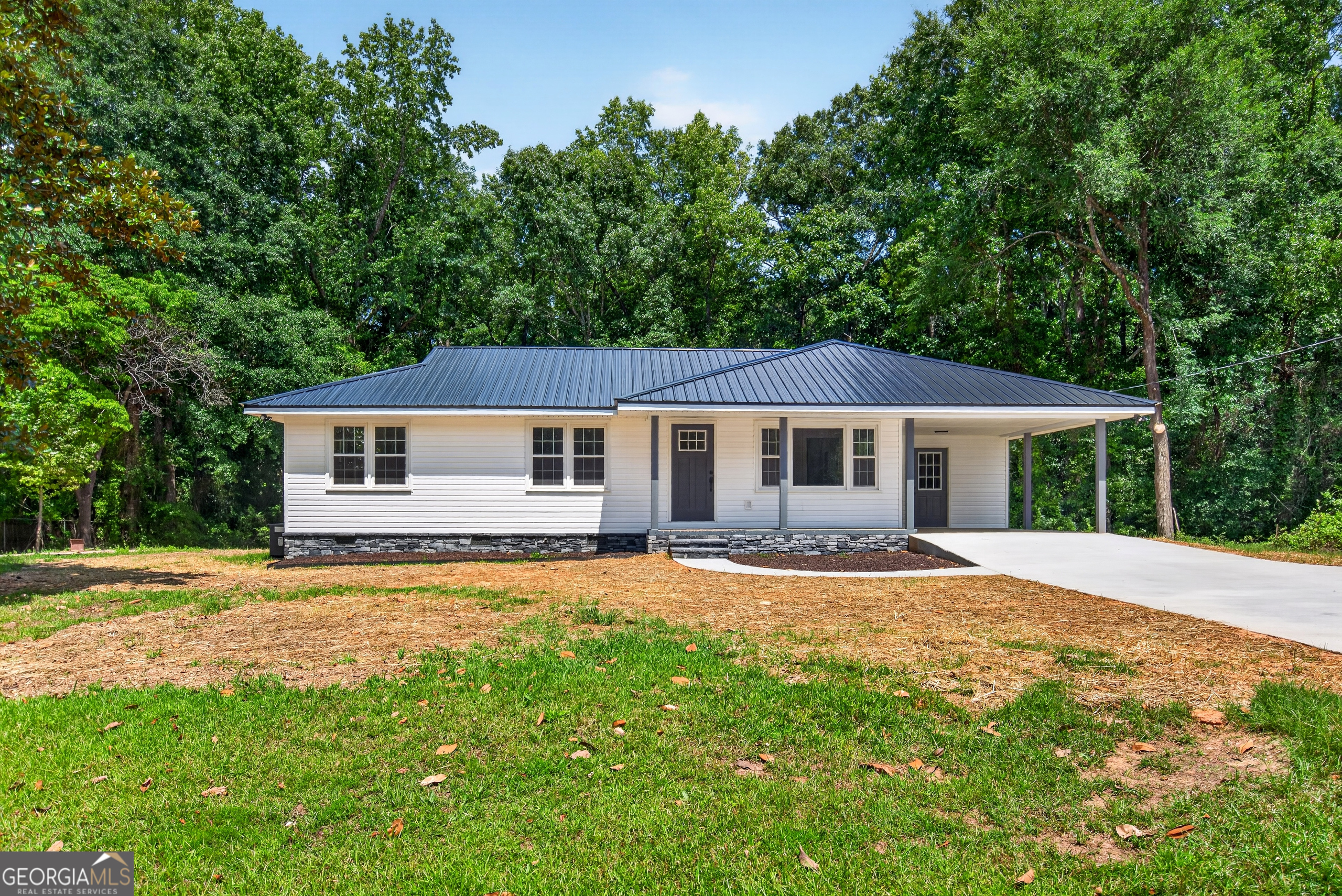 239 Wilcox Road LaGrange, GA 30241 - Photo 3 of 29
