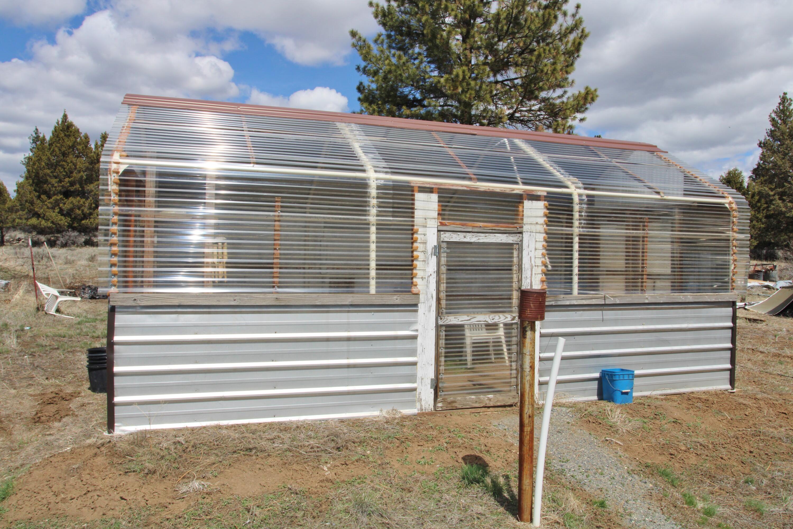 32425 Keno Springs Road Bonanza, OR 97623 - Photo 32 of 37 32425 Keno Springs 490
